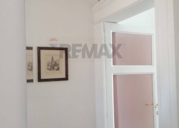 Dettagli - Appartamento Lungomare Trieste
 
112, Salerno - foto 46