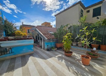 Terrazza - Appartamento Via Masuccio Salernitano
 
39, Salerno - foto 11