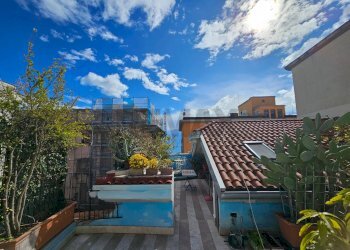 Terrazza - Appartamento Via Masuccio Salernitano
 
39, Salerno - foto 23