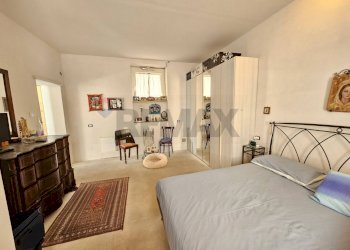 Camera / camera da letto - Appartamento Via Masuccio Salernitano
 
39, Salerno - foto 42
