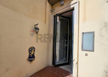 Terrazza - Appartamento Via Masuccio Salernitano
 
39, Salerno - foto 50
