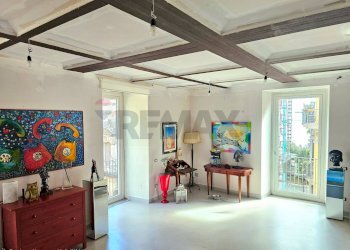 Soggiorno - Appartamento Via Masuccio Salernitano
 
39, Salerno - foto 52