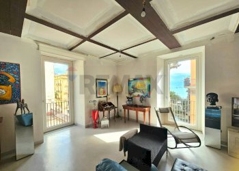 Soggiorno - Appartamento Via Masuccio Salernitano
 
39, Salerno - foto 56