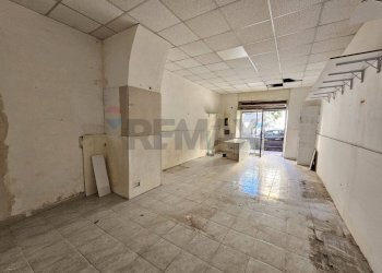 Non correlato - Commercial Premises Via Francesco Crispi
62, Salerno - photo 17