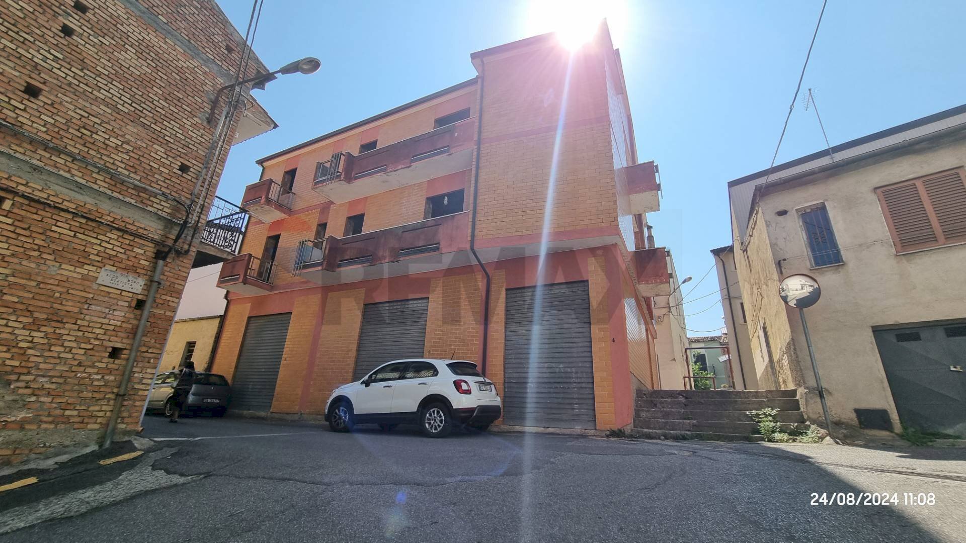 Edificio all\'aperto - Casa indipendente via Piave, Roggiano Gravina - foto 1