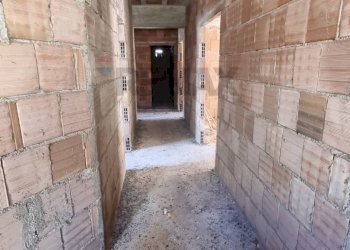 Hall / corridoio - Casa indipendente via Piave, Roggiano Gravina - foto 6