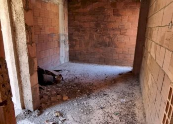 Stanza vuota - Casa indipendente via Piave, Roggiano Gravina - foto 8