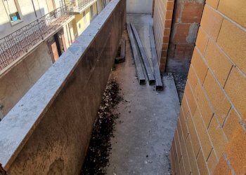 Balcone - Casa indipendente via Piave, Roggiano Gravina - foto 9