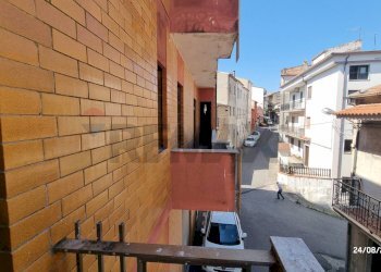 Edificio all\'aperto - Casa indipendente via Piave, Roggiano Gravina - foto 15