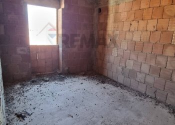 Stanza vuota - Casa indipendente via Piave, Roggiano Gravina - foto 17