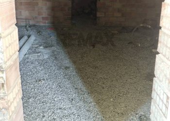 Stanza vuota - Casa indipendente via Piave, Roggiano Gravina - foto 43