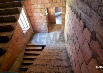 Scale - Casa indipendente via Piave, Roggiano Gravina - foto 45