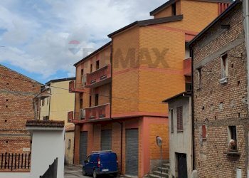 Edificio all\'aperto - Casa indipendente via Piave, Roggiano Gravina - foto 64