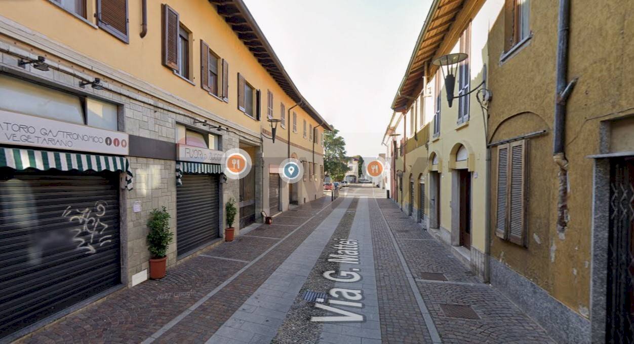 Edificio all\'aperto - Commercial Premises Arese - photo 1