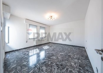 Stanza vuota - Casa indipendente Via Camillo Benso di Cavour
 
16, Tresignana - foto 25