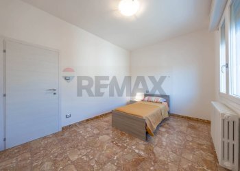 Camera / camera da letto - Casa indipendente Via Camillo Benso di Cavour
 
16, Tresignana - foto 31