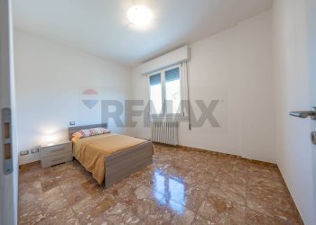 Camera / camera da letto - Casa indipendente Via Camillo Benso di Cavour
 
16, Tresignana - foto 32