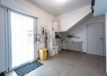 Lavanderia - Casa indipendente Via Camillo Benso di Cavour
 
16, Tresignana - foto 34