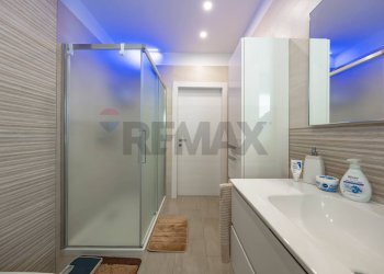 Bagno - Casa indipendente Via Camillo Benso di Cavour
 
16, Tresignana - foto 38