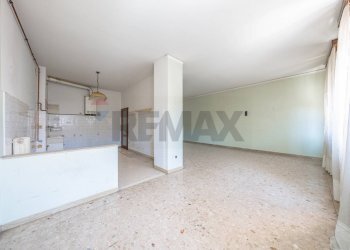 Stanza vuota - Appartamento Via Boscolo, Rovigo - foto 4