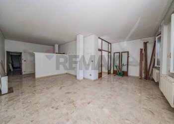 Stanza vuota - Appartamento Via Boscolo, Rovigo - foto 41