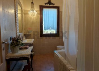 Bagno - Villa Via Madonna, Boschi
 
14, Poggio Renatico - foto 30