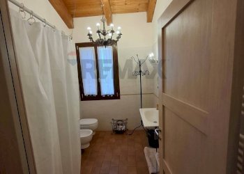 Bagno - Villa Via Madonna, Boschi
 
14, Poggio Renatico - foto 37