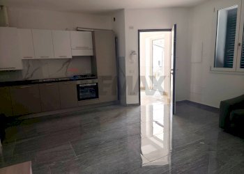 Cucina - Trilocale Via Roma
 
236, Canaro - foto 1