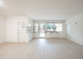 Stanza vuota - Appartamento Via Togliatti
 
29, Copparo - foto 7