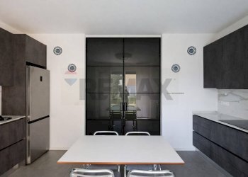 Cucina - Villa a Schiera Via Giovanni pascoli
 
15, Cava Manara - foto 15