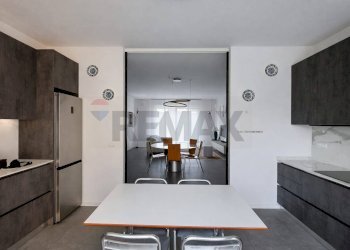 Cucina - Villa a Schiera Via Giovanni pascoli
 
15, Cava Manara - foto 16