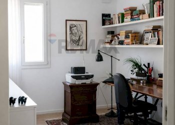 Ufficio - Villa a Schiera Via Giovanni pascoli
 
15, Cava Manara - foto 32