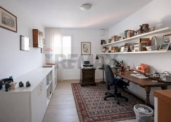 Ufficio - Villa a Schiera Via Giovanni pascoli
 
15, Cava Manara - foto 33