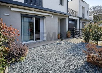 Casa all\'aperto - Villa a Schiera Via Giovanni pascoli
 
15, Cava Manara - foto 36