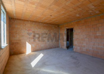 Stanza vuota - Casa semi indipendente Via gioberti
 
45, Viadana - foto 16