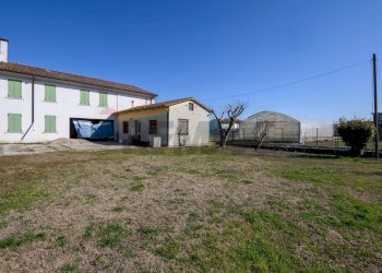 Casa all\'aperto - Casa semi indipendente Via gioberti
 
45, Viadana - foto 24