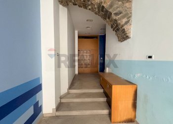 Ricezione / Lobby - Locale Commerciale VIA SAN LAZZARO
 
11, Trieste - foto 6