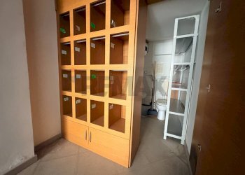 Camera / camera da letto - Locale Commerciale VIA SAN LAZZARO
 
11, Trieste - foto 11