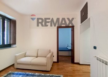 Soggiorno - Trilocale Via Caprio Maddaloni
 
63, Caserta - foto 26