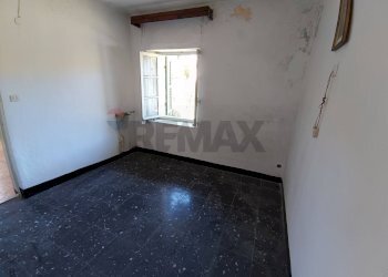 Stanza vuota - Casa semi indipendente Roccavignale - foto 48