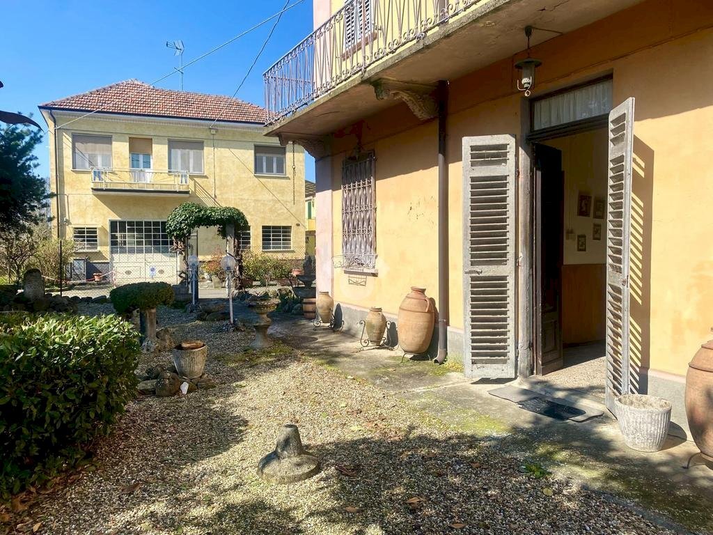 Casa semi indipendente Via Giosuè Carducci, Sale - foto 3