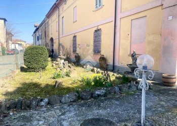 Casa semi indipendente Via Giosuè Carducci, Sale - foto 46