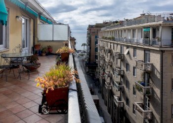 Edificio all\'aperto - Attico via della libertà
 
20, Rapallo - foto 20