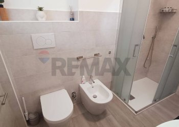 Bagno - Bilocale VIA MARCO POLO
 
2, Bonate Sotto - foto 6