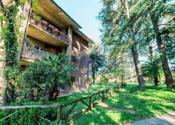 Giardino - Bilocale VIA MARCO POLO
 
2, Bonate Sotto - foto 10