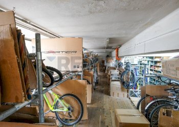 Dispensa di stoccaggio - Commercial Premises Bergamo - photo 3