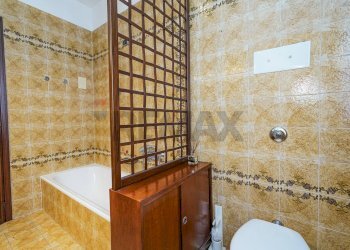 Bagno - Quadrilocale Sarnico - foto 48