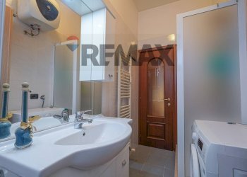 Bagno - Trilocale Via Carlo Innocenzo Frugoni
 
26, Milano - foto 20