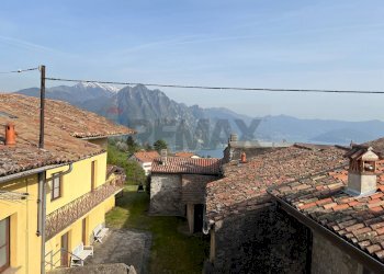 Vista delle montagne - Casa semi indipendente via Garibaldi
 
18, Solto Collina - foto 2