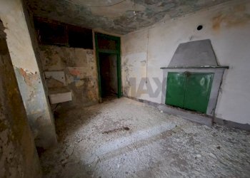 Stanza vuota - Casa semi indipendente Pisogne - foto 15